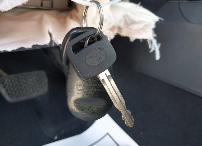 Photo 11 of 2016 Toyota Tundra SR5 5.7L V8 (VIN 5TFRY5F1XGX210877)