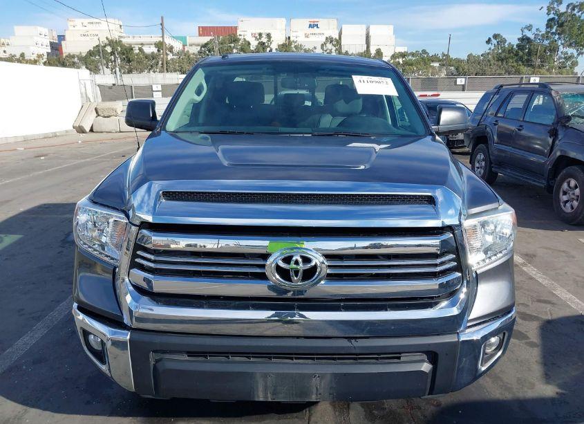 Photo 12 of 2016 Toyota Tundra SR5 5.7L V8 (VIN 5TFRY5F1XGX210877)