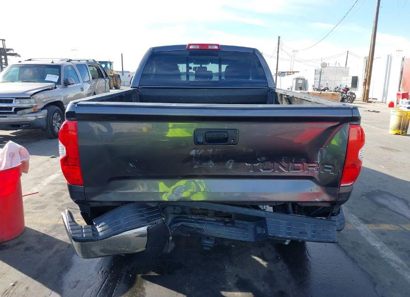 Photo 16 of 2016 Toyota Tundra SR5 5.7L V8 (VIN 5TFRY5F1XGX210877)