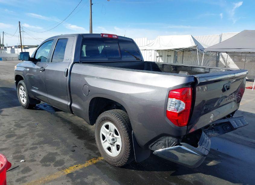 Photo 3 of 2016 Toyota Tundra SR5 5.7L V8 (VIN 5TFRY5F1XGX210877)