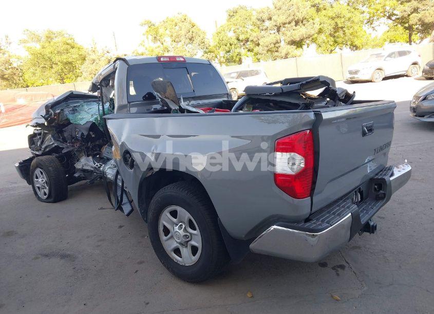 Photo 3 of 2018 Toyota Tundra SR5 5.7L V8 (VIN 5TFRY5F1XJX239156)