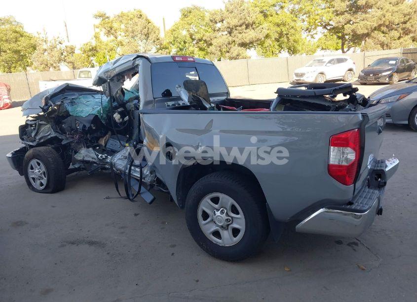 Photo 6 of 2018 Toyota Tundra SR5 5.7L V8 (VIN 5TFRY5F1XJX239156)