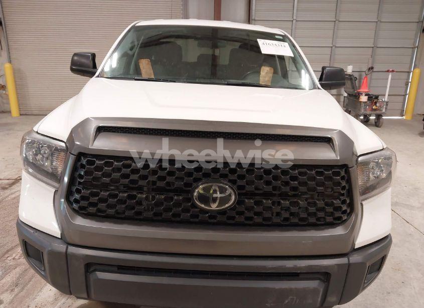 Photo 12 of 2020 Toyota Tundra SR (VIN 5TFRY5F1XLX256817)