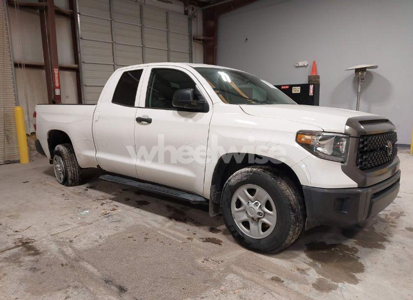 Photo 6 of 2020 Toyota Tundra SR (VIN 5TFRY5F1XLX256817)