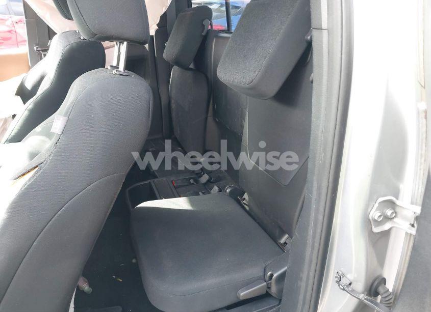 Photo 8 of 2017 Toyota Tacoma SR5 V6 (VIN 5TFRZ5CN1HX042942)