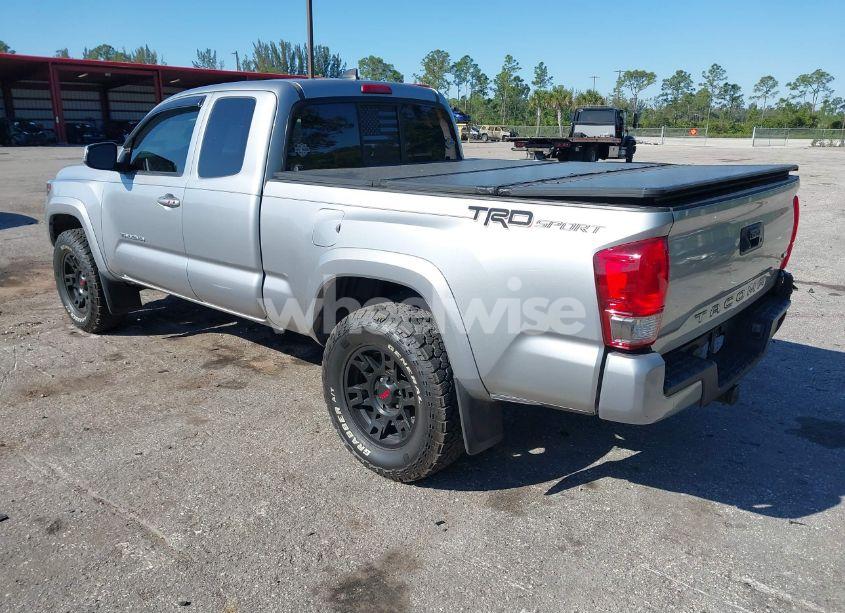 Photo 3 of 2017 Toyota Tacoma TRD SPORT (VIN 5TFRZ5CN5HX053801)