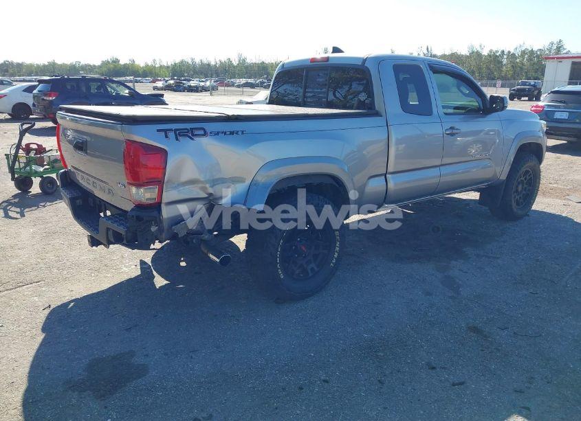 Photo 4 of 2017 Toyota Tacoma TRD SPORT (VIN 5TFRZ5CN5HX053801)