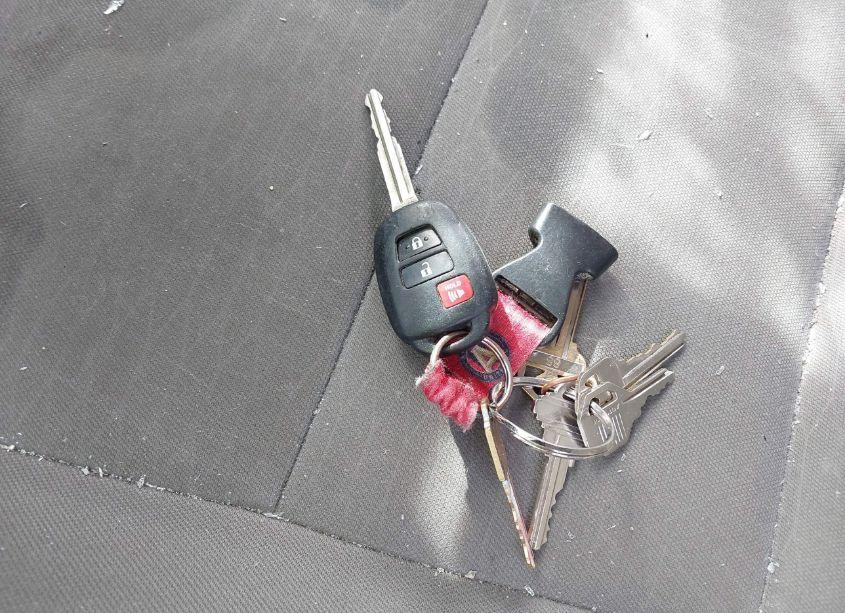 Photo 11 of 2017 Toyota Tacoma SR5 V6 (VIN 5TFRZ5CN7HX037793)