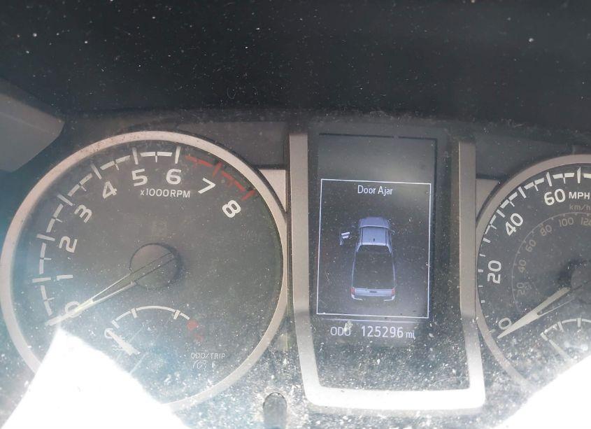 Photo 7 of 2017 Toyota Tacoma SR5 V6 (VIN 5TFRZ5CN7HX037793)