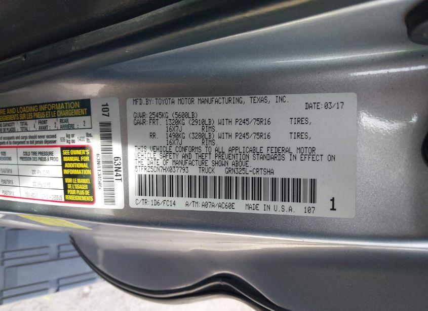 Photo 9 of 2017 Toyota Tacoma SR5 V6 (VIN 5TFRZ5CN7HX037793)