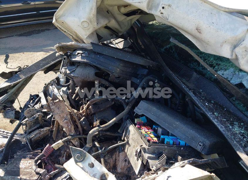 Photo 10 of 2018 Toyota Tacoma SR5 V6 (VIN 5TFRZ5CNXJX061480)