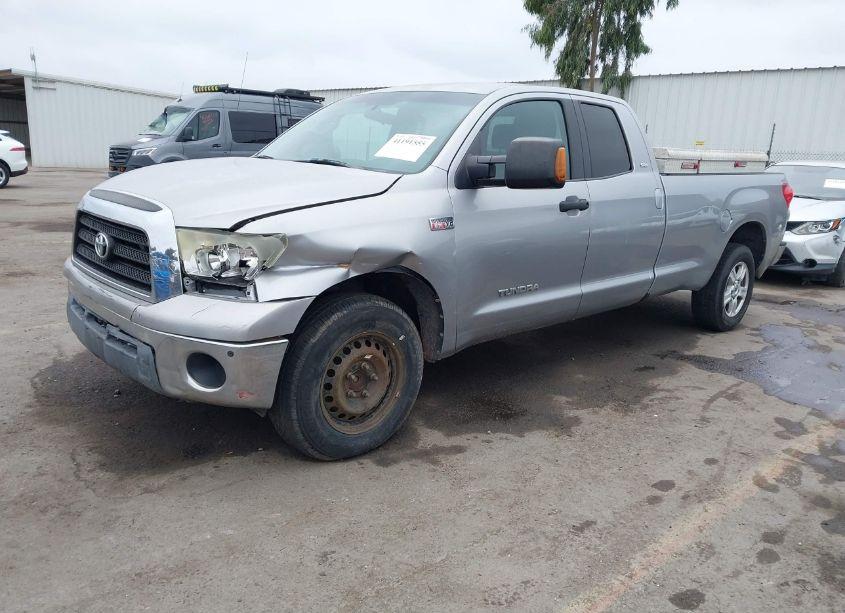 Photo 2 of 2007 Toyota Tundra SR5 5.7L V8 (VIN 5TFSV54107X002245)
