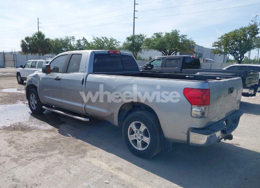 Photo 3 of 2007 Toyota Tundra SR5 5.7L V8 (VIN 5TFSV54117X004098)
