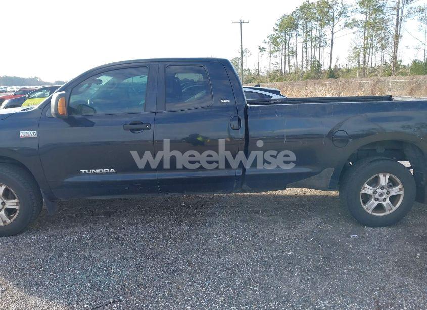 Photo 14 of 2007 Toyota Tundra SR5 5.7L V8 (VIN 5TFSV54127X003087)