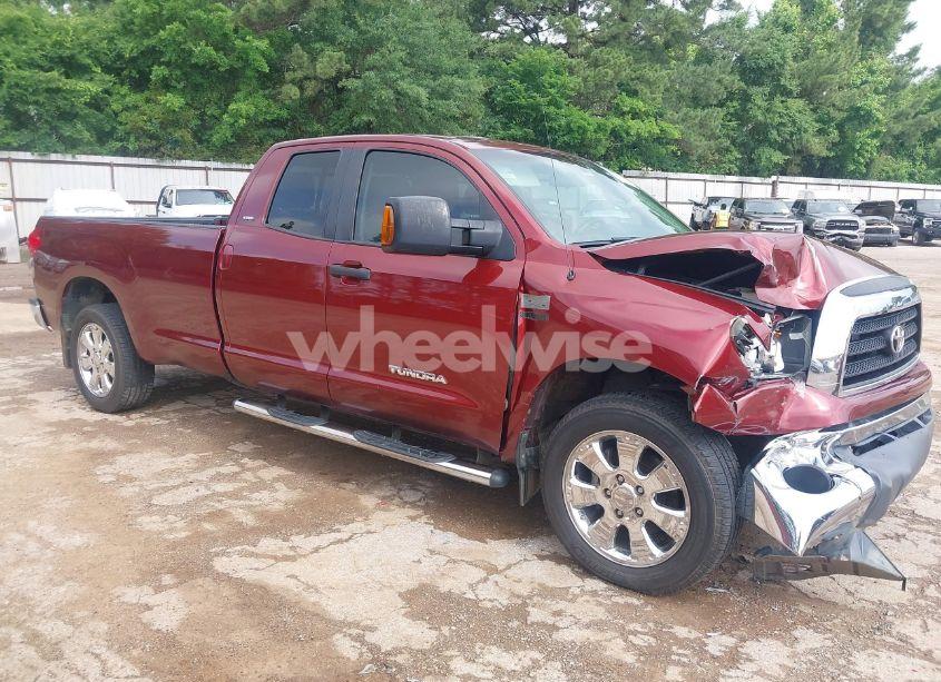 2007 Toyota Tundra SR5 5.7L V8 (VIN 5TFSV54157X003620) main photo