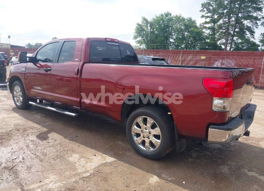 Photo 3 of 2007 Toyota Tundra SR5 5.7L V8 (VIN 5TFSV54157X003620)