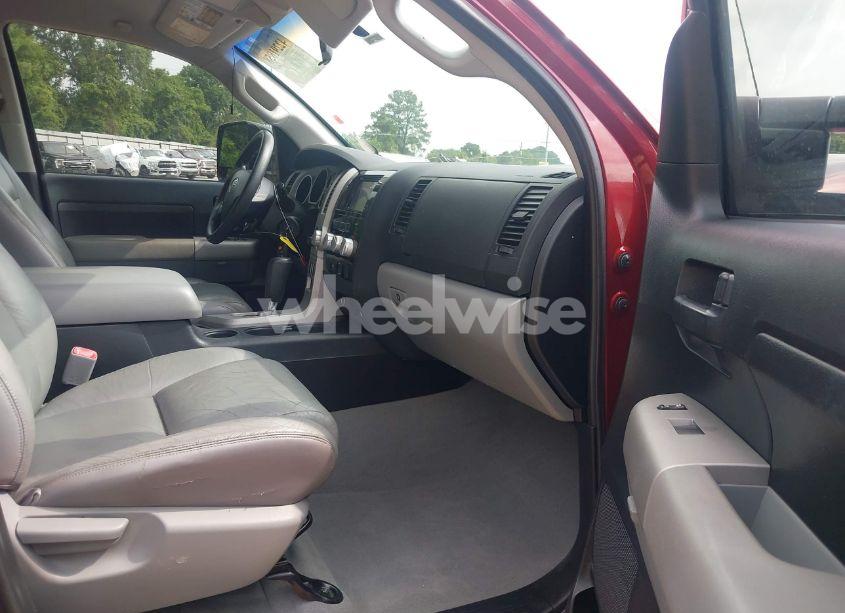 Photo 5 of 2007 Toyota Tundra SR5 5.7L V8 (VIN 5TFSV54157X003620)