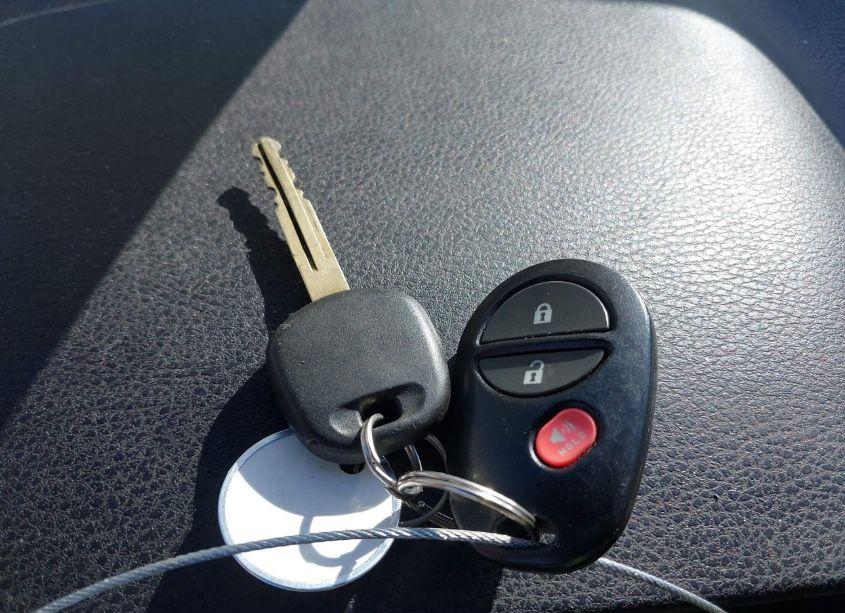 Photo 11 of 2016 Toyota Tundra LIMITED 5.7L V8 (VIN 5TFSW5F1XGX201345)