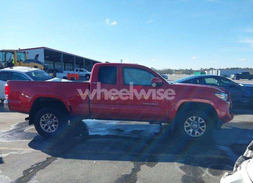 Photo 13 of 2017 Toyota Tacoma SR5 (VIN 5TFSX5EN1HX054156)