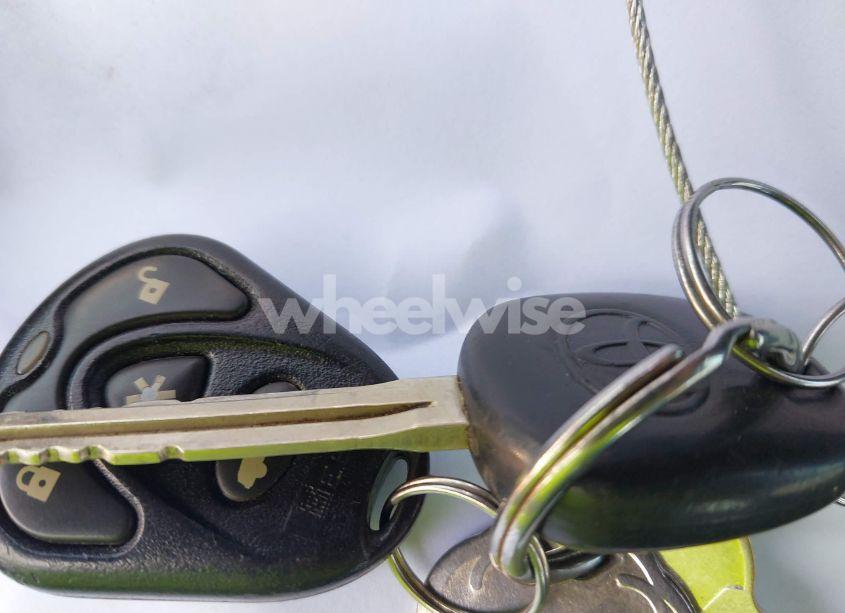 Photo 11 of 2017 Toyota Tacoma SR (VIN 5TFSX5EN1HX054965)