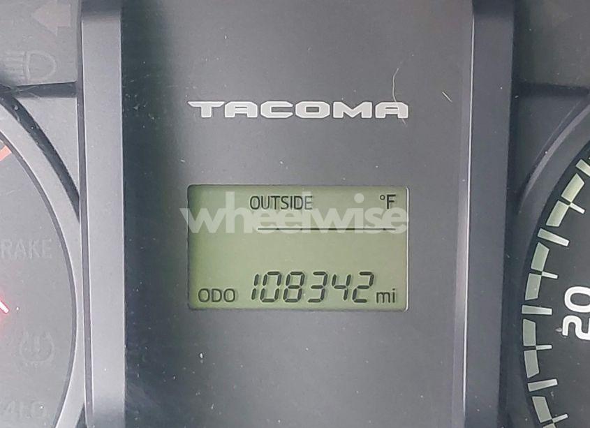 Photo 16 of 2017 Toyota Tacoma SR (VIN 5TFSX5EN1HX054965)
