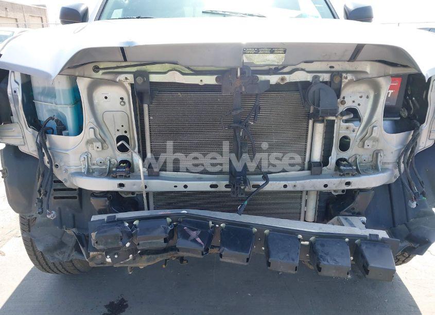 Photo 6 of 2017 Toyota Tacoma SR (VIN 5TFSX5EN1HX054965)