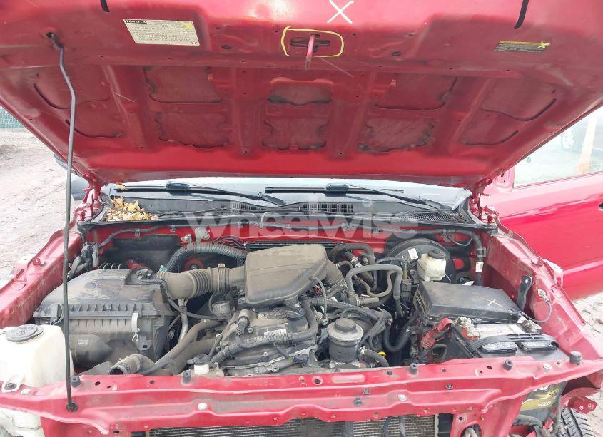 Photo 10 of 2018 Toyota Tacoma SR (VIN 5TFSX5EN1JX063008)