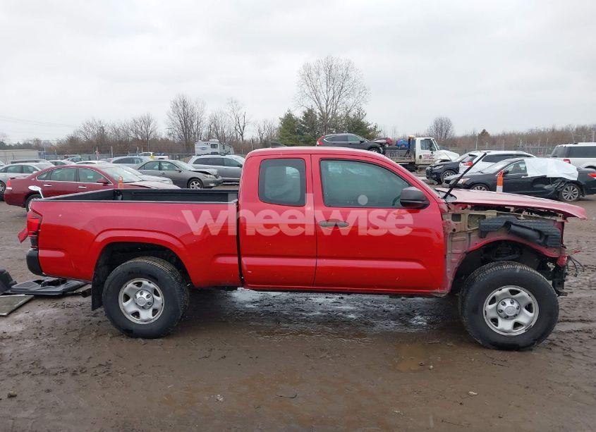 Photo 14 of 2018 Toyota Tacoma SR (VIN 5TFSX5EN1JX063008)