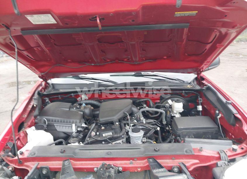 Photo 10 of 2019 Toyota Tacoma SR (VIN 5TFSX5EN2KX068428)