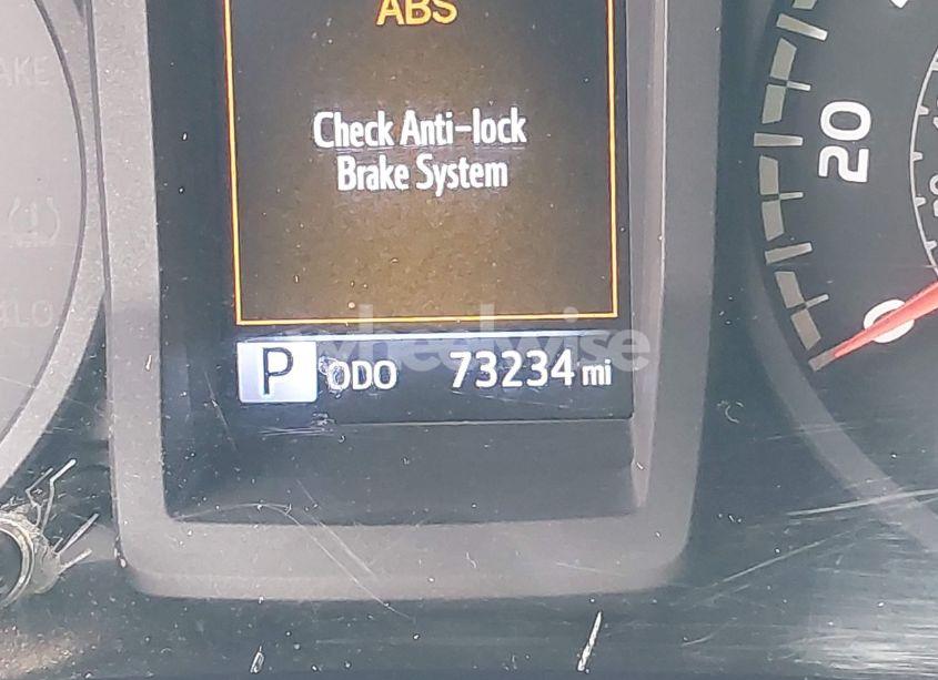 Photo 15 of 2019 Toyota Tacoma SR (VIN 5TFSX5EN2KX068428)