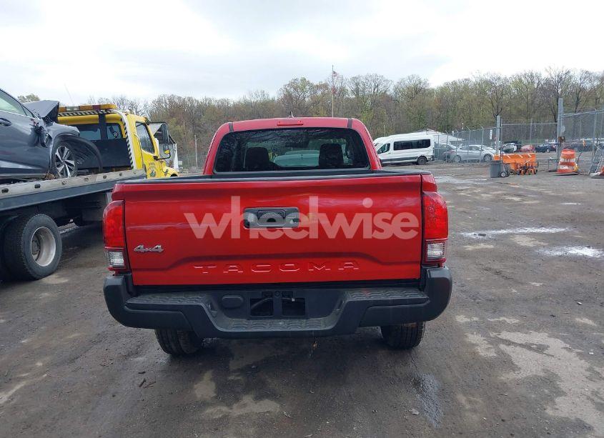 Photo 16 of 2019 Toyota Tacoma SR (VIN 5TFSX5EN2KX068428)