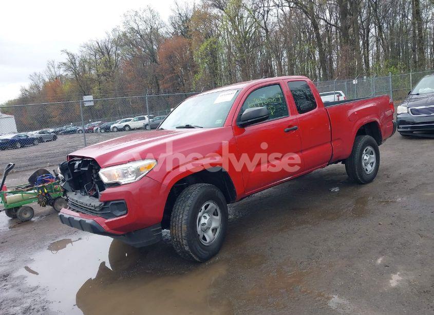 Photo 2 of 2019 Toyota Tacoma SR (VIN 5TFSX5EN2KX068428)