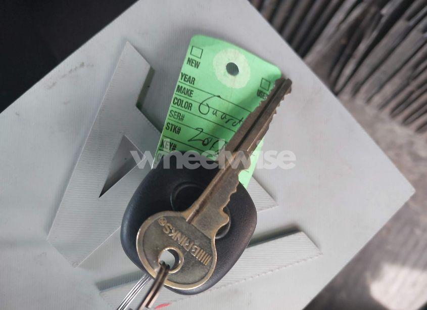 Photo 11 of 2018 Toyota Tacoma SR (VIN 5TFSX5EN3JX058375)