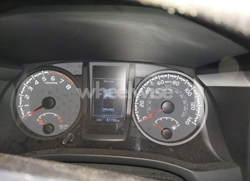 Photo 7 of 2020 Toyota Tacoma SR (VIN 5TFSX5EN3LX073316)