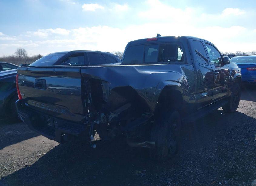 Photo 4 of 2017 Toyota Tacoma SR (VIN 5TFSX5EN4HX054278)