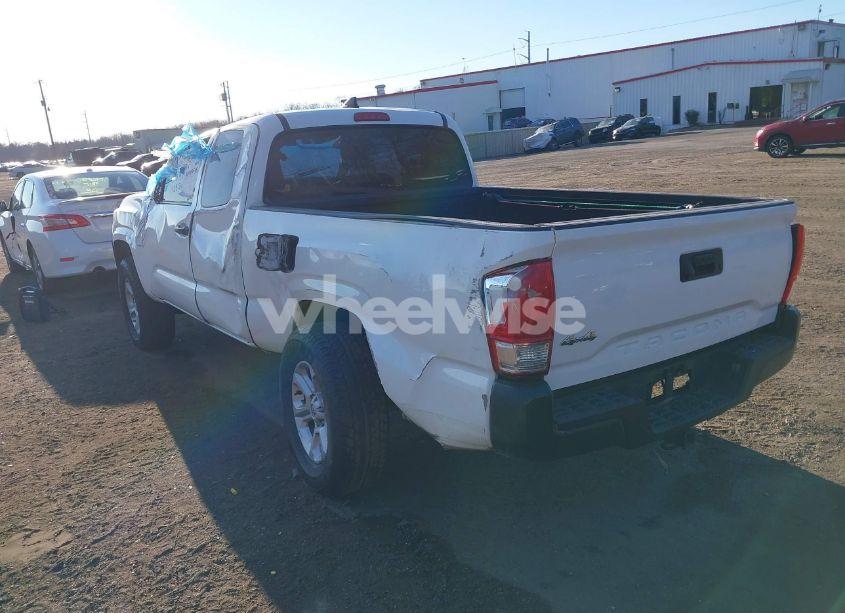 Photo 3 of 2017 Toyota Tacoma SR (VIN 5TFSX5EN5HX048800)