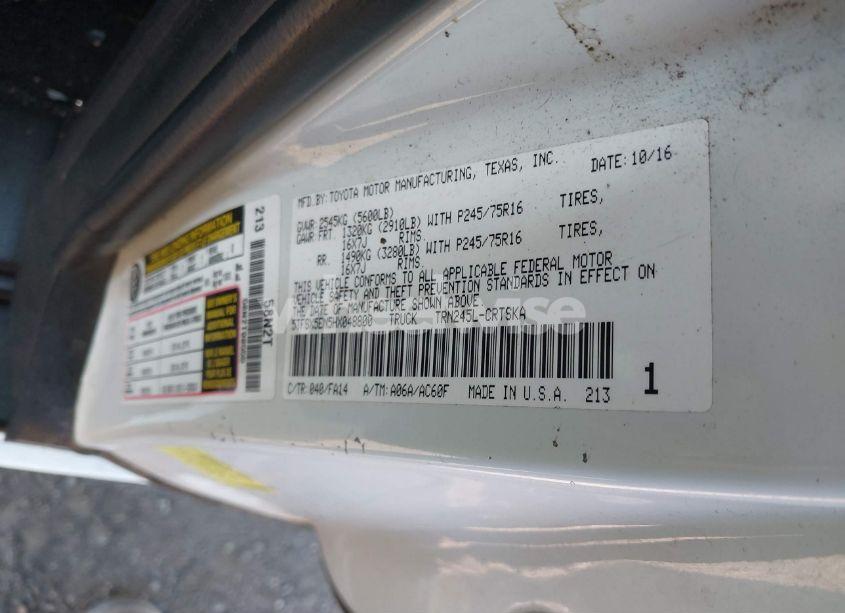 Photo 9 of 2017 Toyota Tacoma SR (VIN 5TFSX5EN5HX048800)