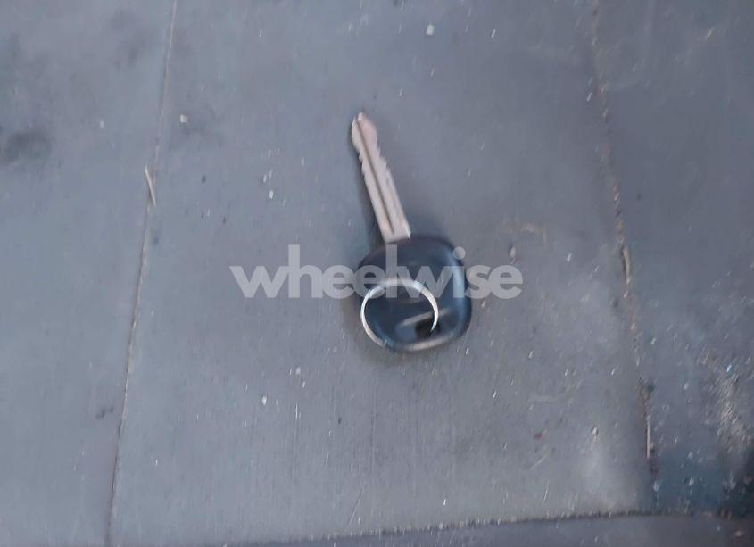 Photo 11 of 2017 Toyota Tacoma SR (VIN 5TFSX5EN5HX049672)