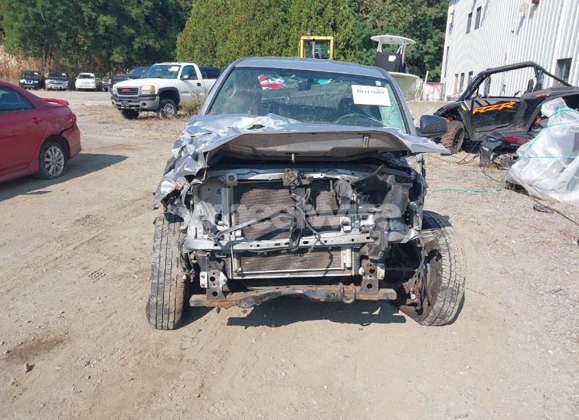 Photo 13 of 2017 Toyota Tacoma SR (VIN 5TFSX5EN5HX049672)