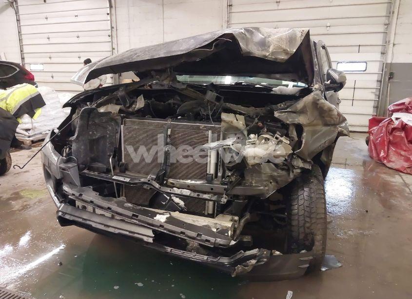 Photo 6 of 2017 Toyota Tacoma SR (VIN 5TFSX5EN5HX056864)