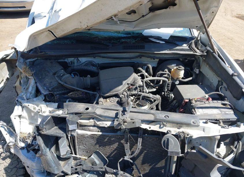 Photo 10 of 2017 Toyota Tacoma SR (VIN 5TFSX5EN6HX051138)