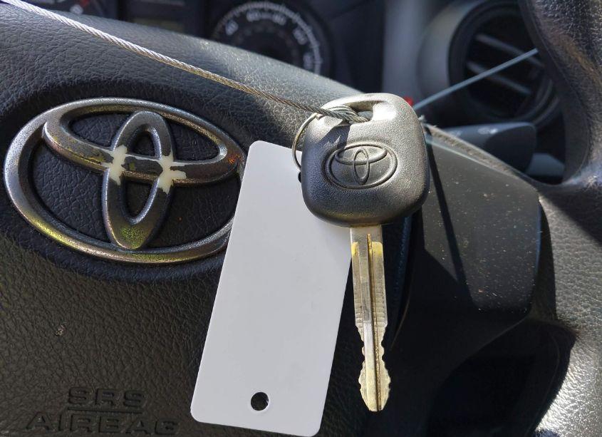 Photo 11 of 2017 Toyota Tacoma SR (VIN 5TFSX5EN6HX051138)