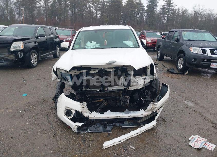 Photo 12 of 2017 Toyota Tacoma SR (VIN 5TFSX5EN6HX056498)