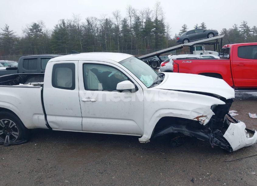 Photo 19 of 2017 Toyota Tacoma SR (VIN 5TFSX5EN6HX056498)