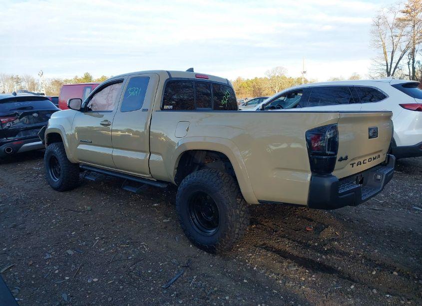 Photo 3 of 2019 Toyota Tacoma SR5 (VIN 5TFSX5EN6KX065502)