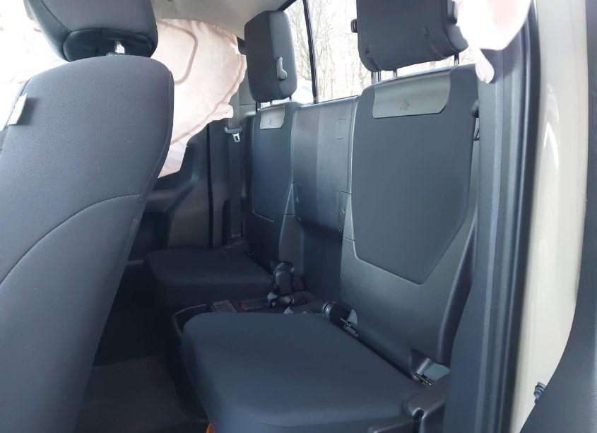 Photo 8 of 2019 Toyota Tacoma SR5 (VIN 5TFSX5EN6KX065502)