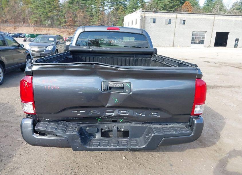 Photo 16 of 2016 Toyota Tacoma SR (VIN 5TFSX5EN7GX047226)