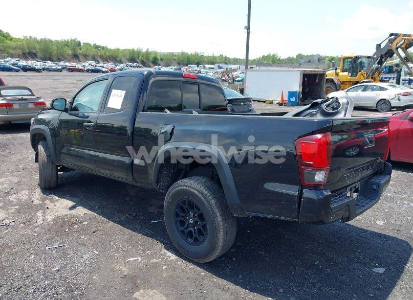 Photo 3 of 2019 Toyota Tacoma SR (VIN 5TFSX5EN7KX070319)