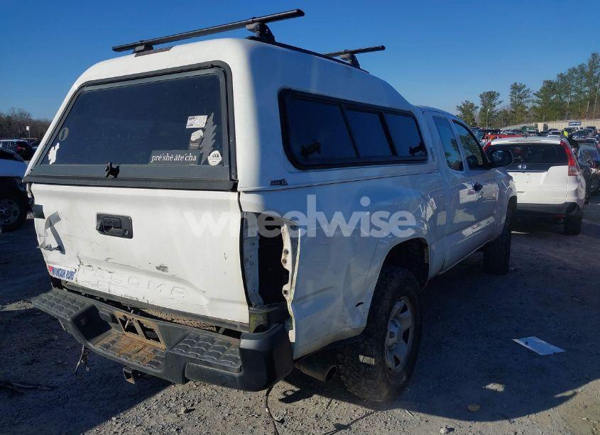 Photo 4 of 2017 Toyota Tacoma SR (VIN 5TFSX5EN8HX047897)