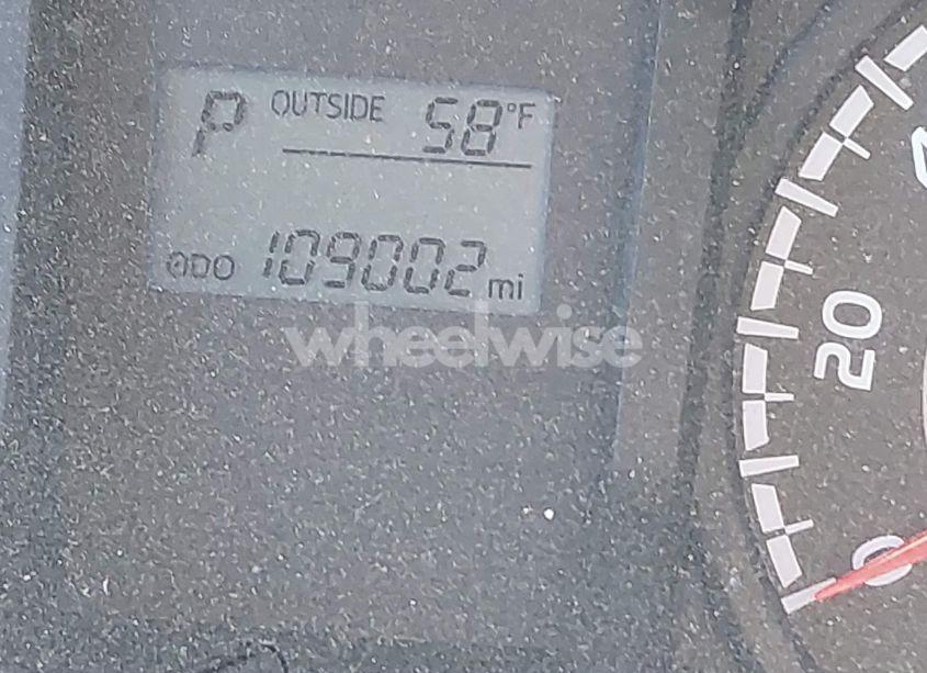 Photo 15 of 2017 Toyota Tacoma SR (VIN 5TFSX5EN8HX056289)